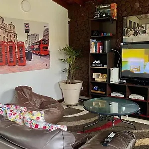  Apartamento Casa En Frente Del Exito De Laureles Colombia